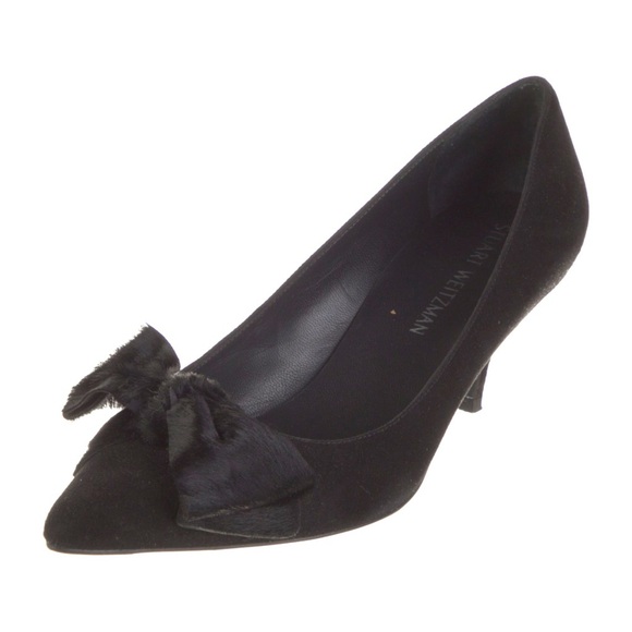 Women’s STUART WEITZMAN black suede bow pumps- Size 7.5 - Picture 1 of 11